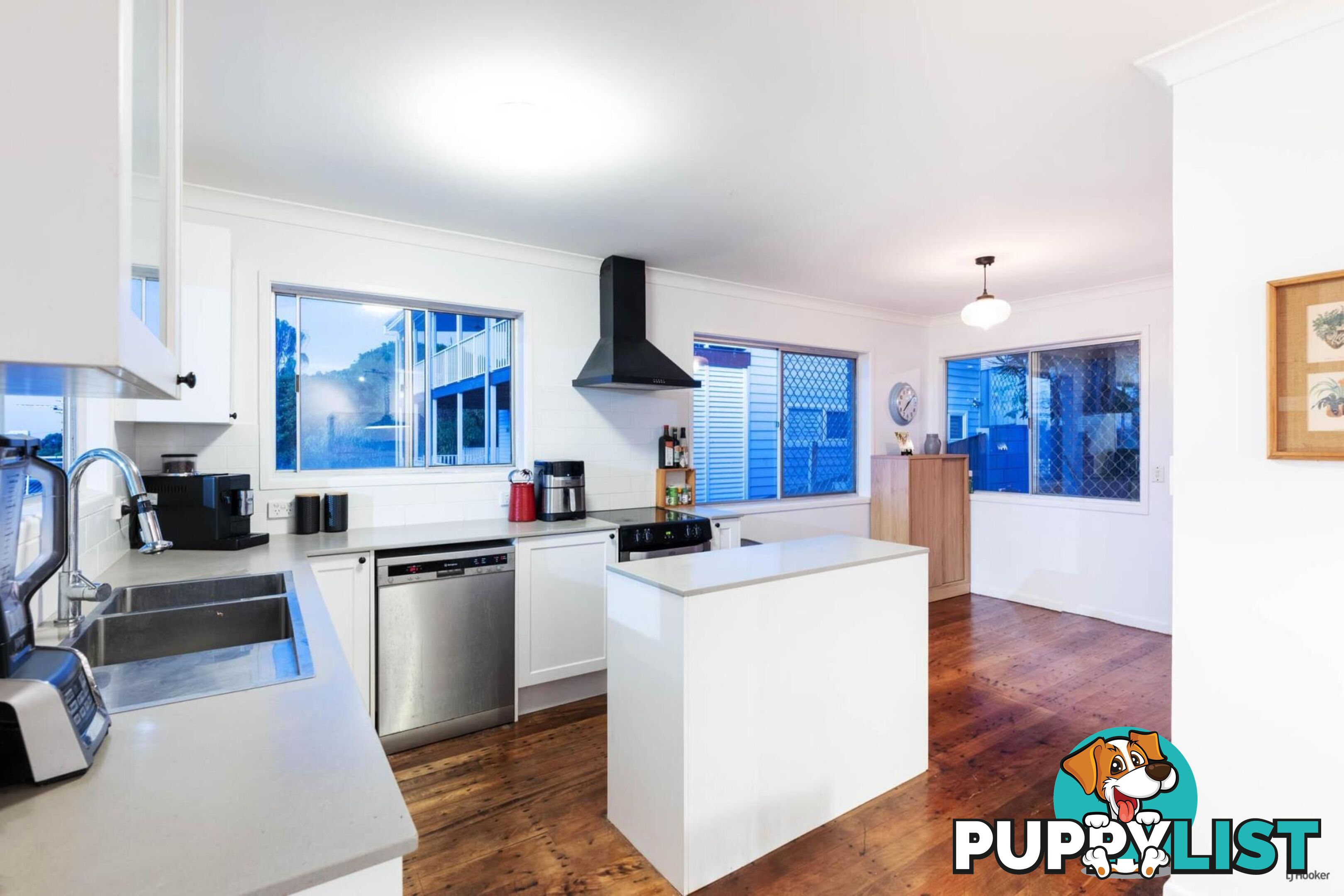 28 Rutledge Street COOLANGATTA QLD 4225