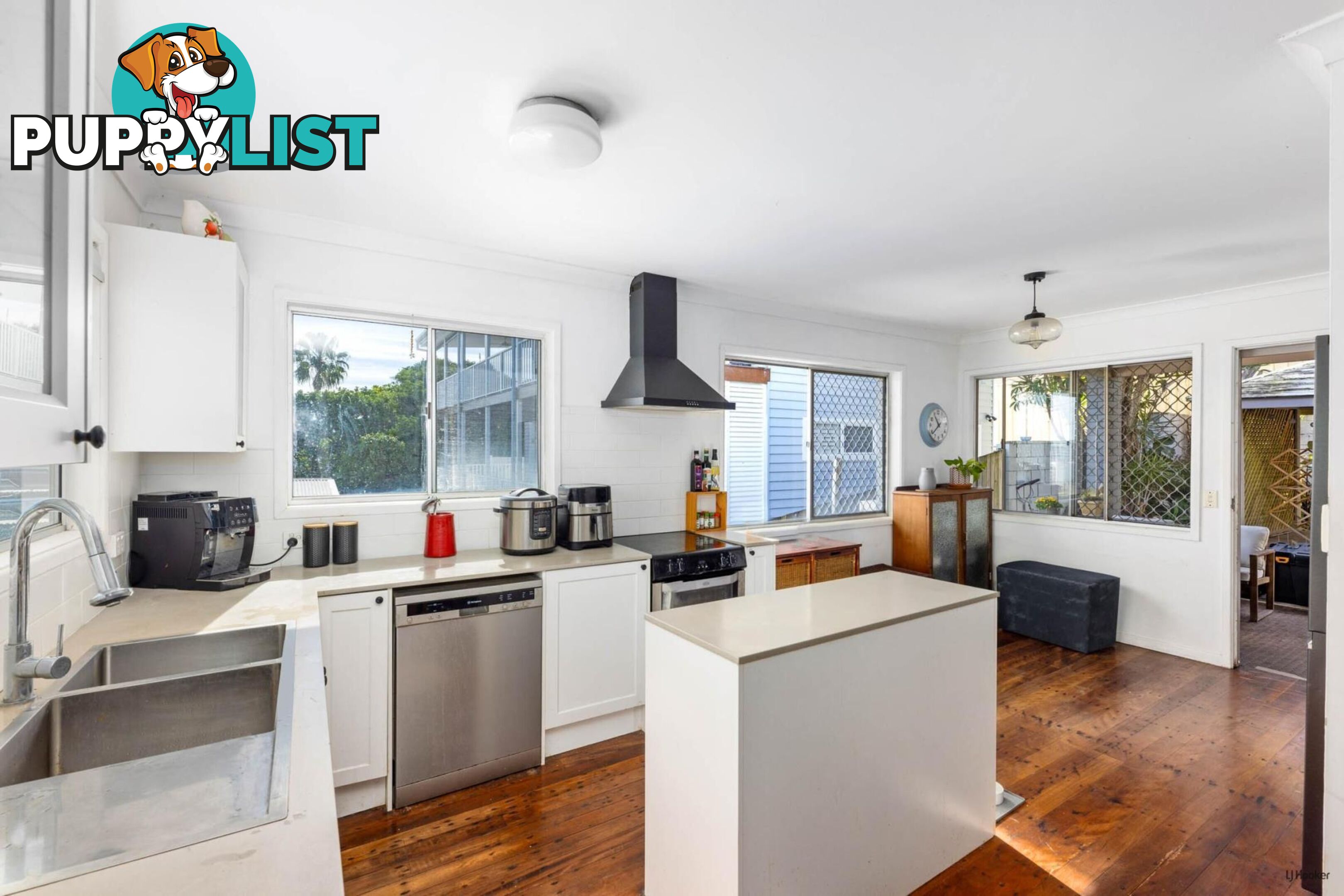 28 Rutledge Street COOLANGATTA QLD 4225