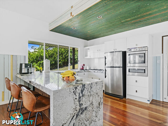 21 Kennedy Drive TWEED HEADS NSW 2485