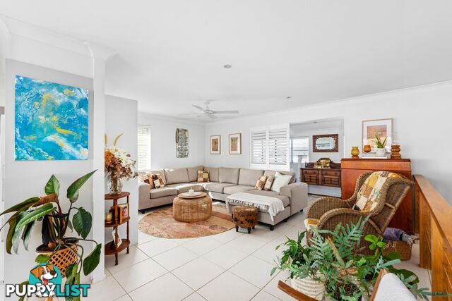 4 Somerset Avenue BANORA POINT NSW 2486