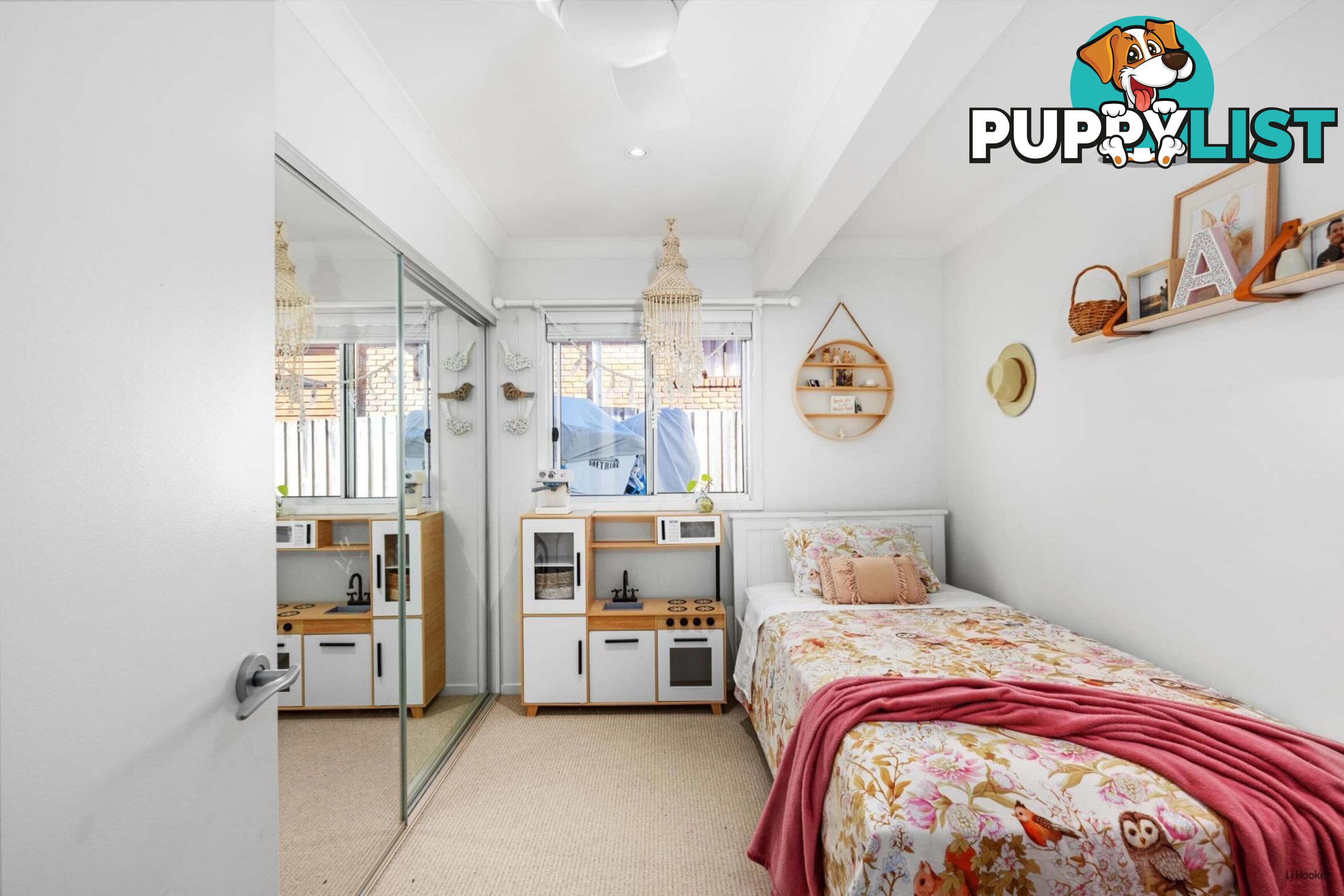 4 Somerset Avenue BANORA POINT NSW 2486