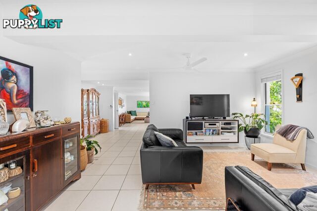 4 Somerset Avenue BANORA POINT NSW 2486