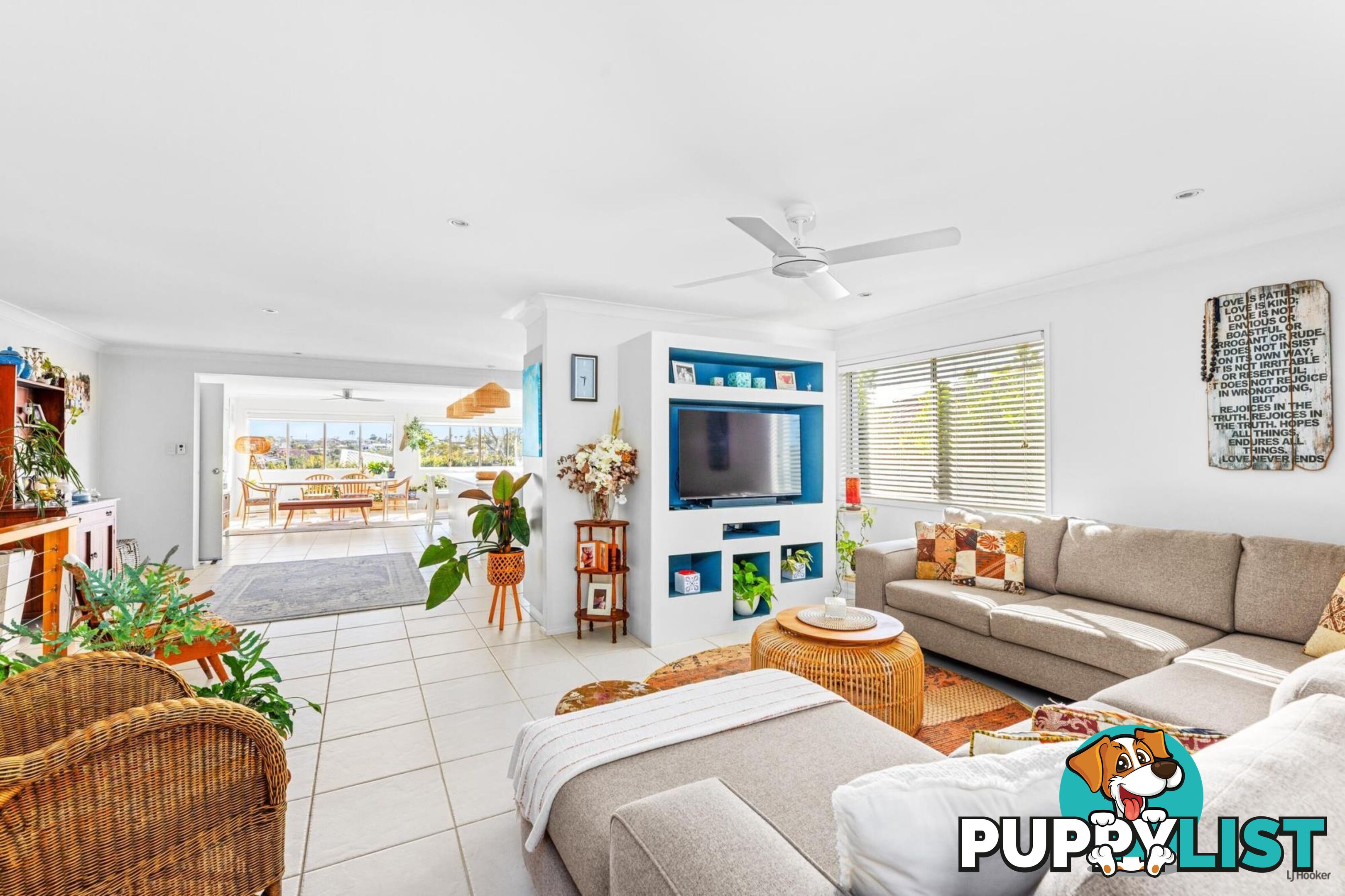 4 Somerset Avenue BANORA POINT NSW 2486