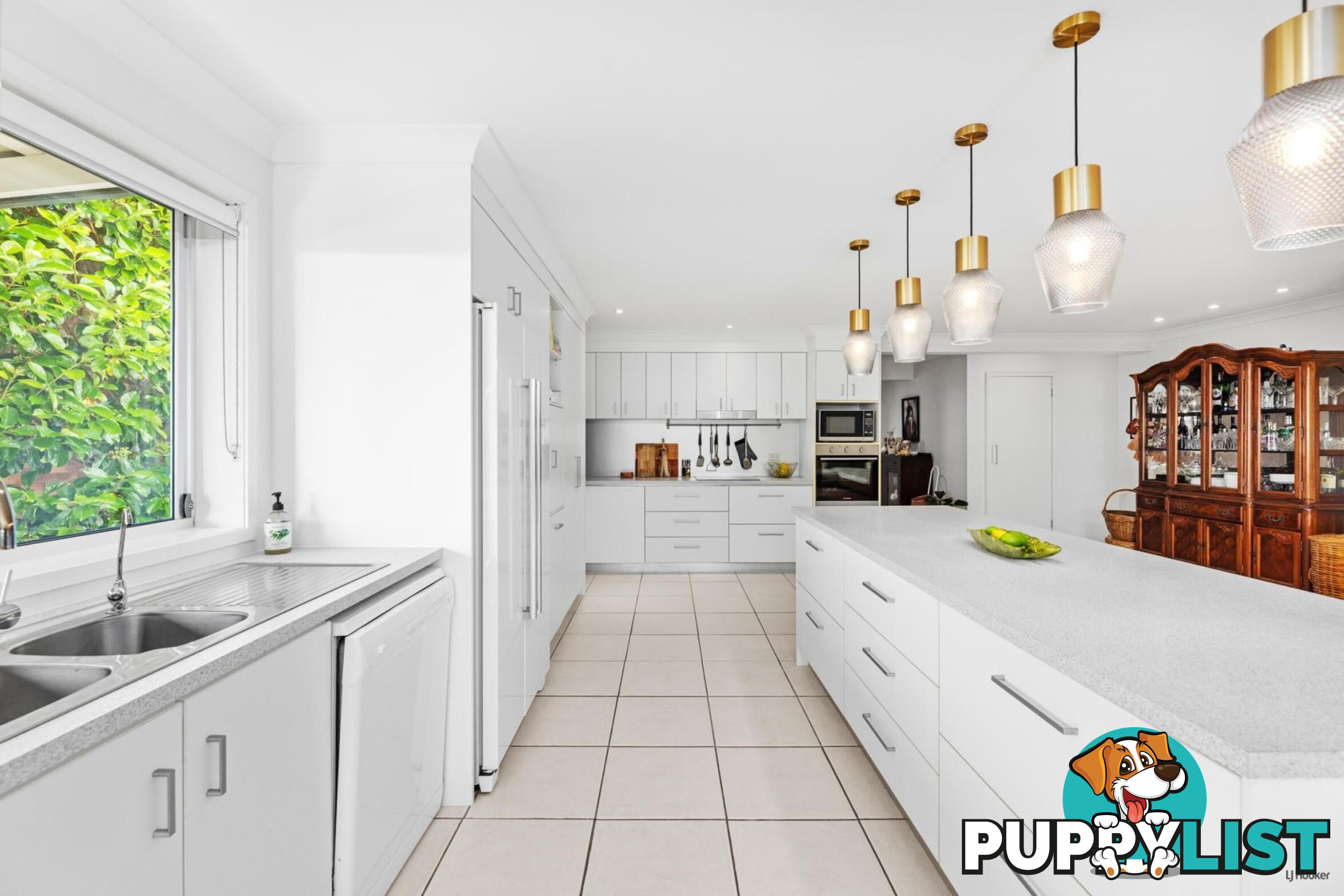 4 Somerset Avenue BANORA POINT NSW 2486