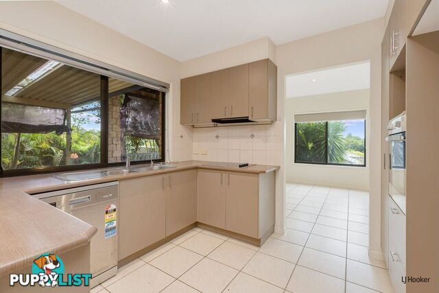 32 Buncrana Terrace BANORA POINT NSW 2486