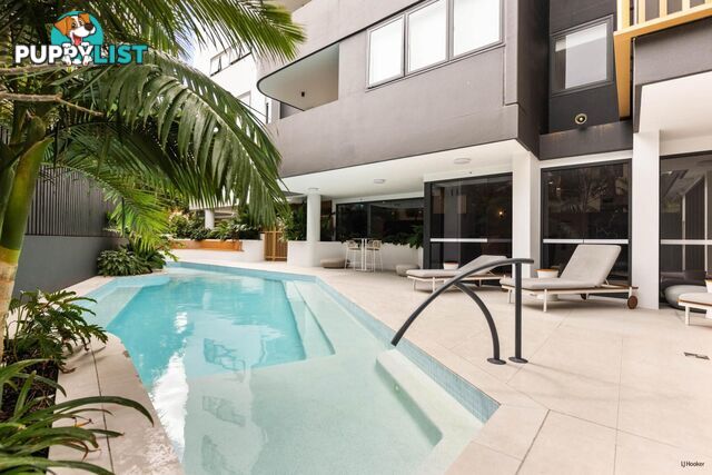 208/2 Mawarra Street PALM BEACH QLD 4221