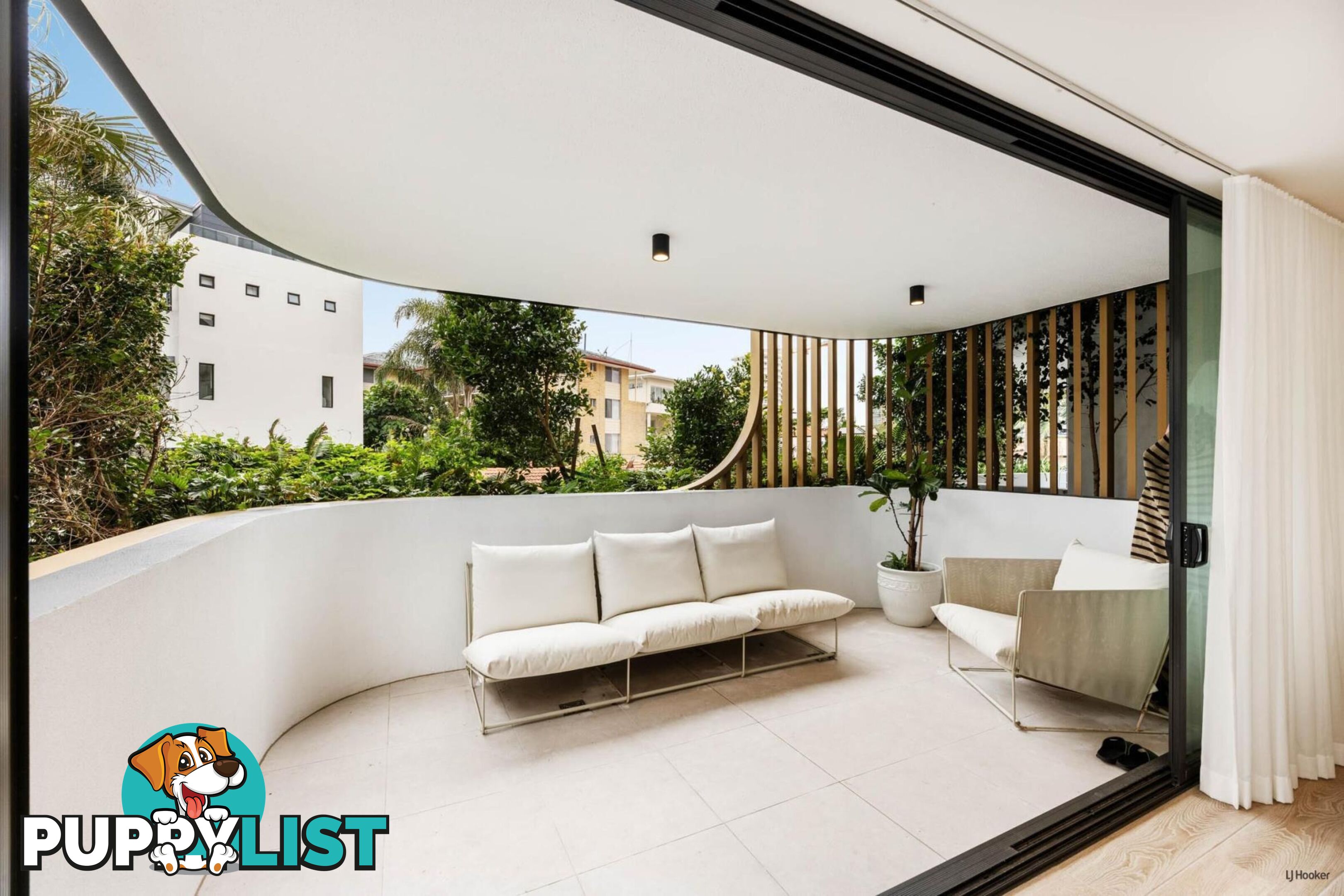 208/2 Mawarra Street PALM BEACH QLD 4221