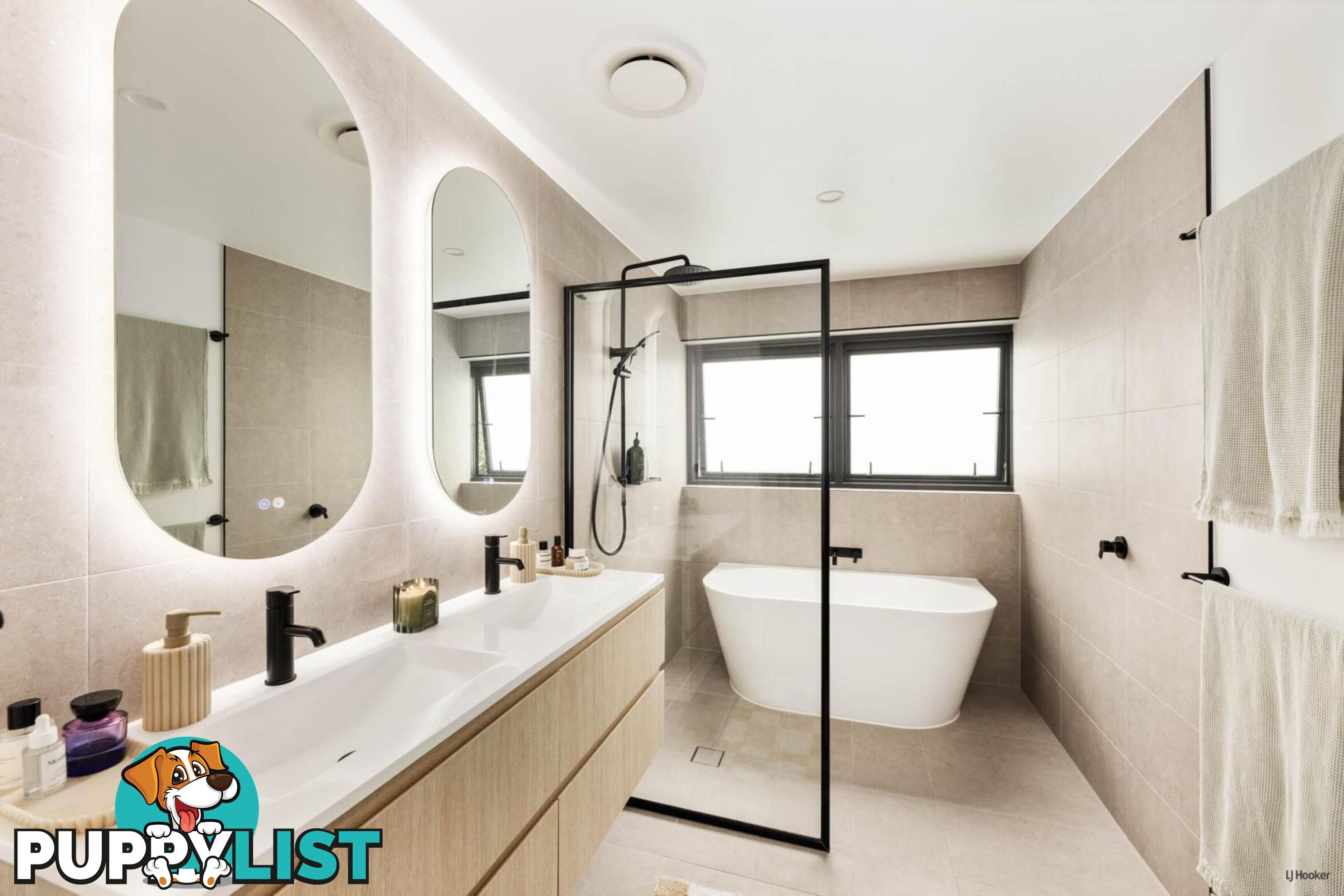 208/2 Mawarra Street PALM BEACH QLD 4221