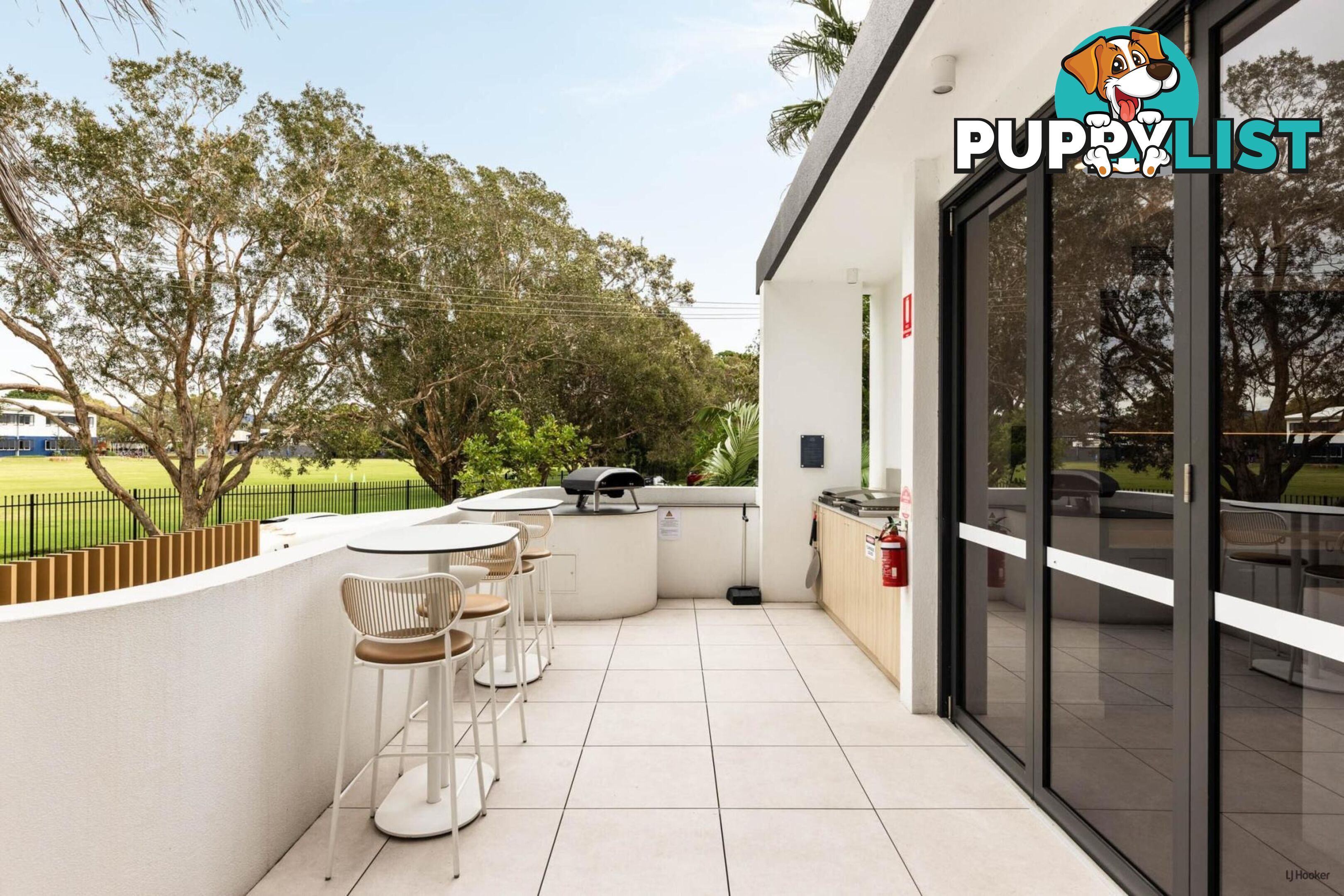 208/2 Mawarra Street PALM BEACH QLD 4221