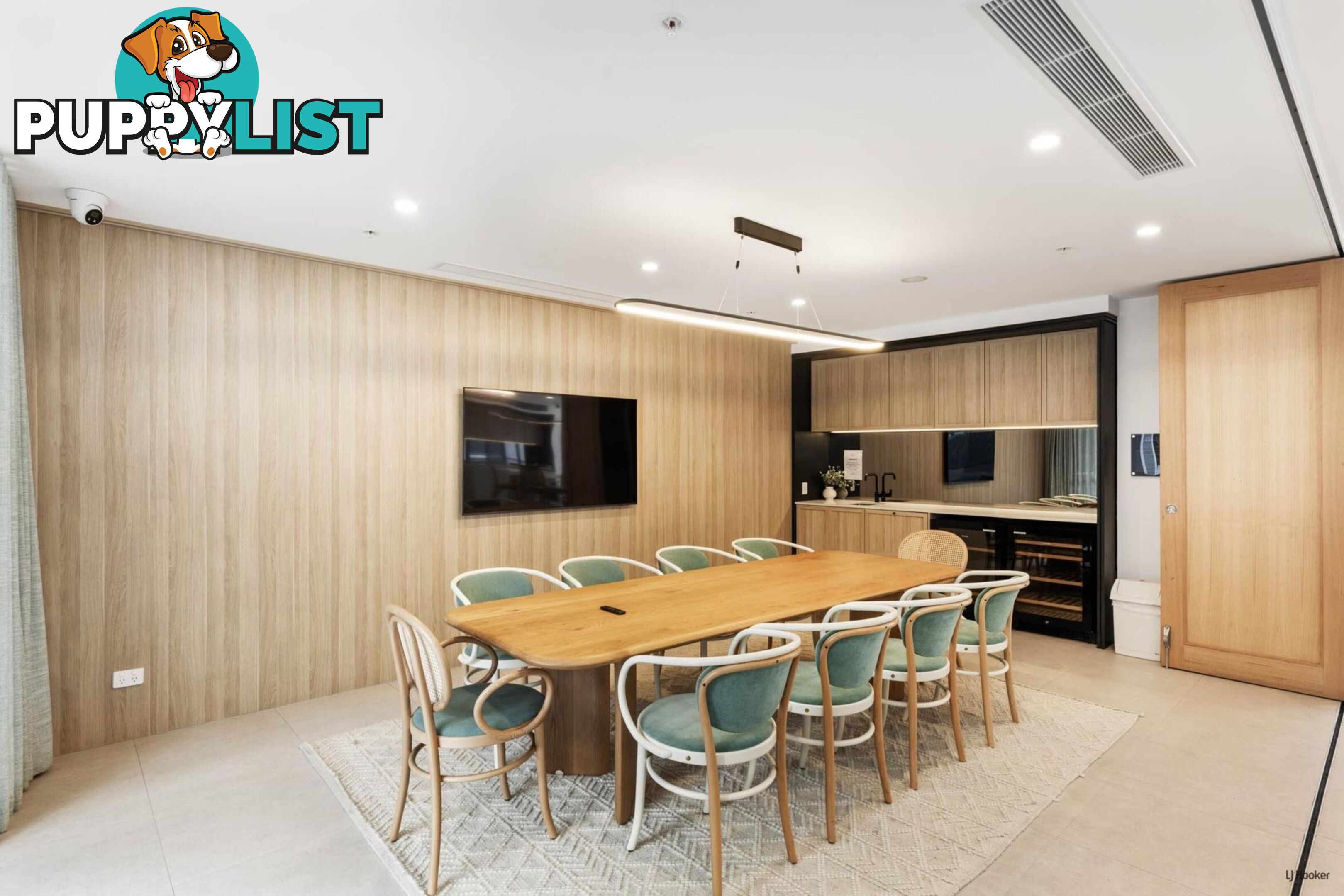 208/2 Mawarra Street PALM BEACH QLD 4221