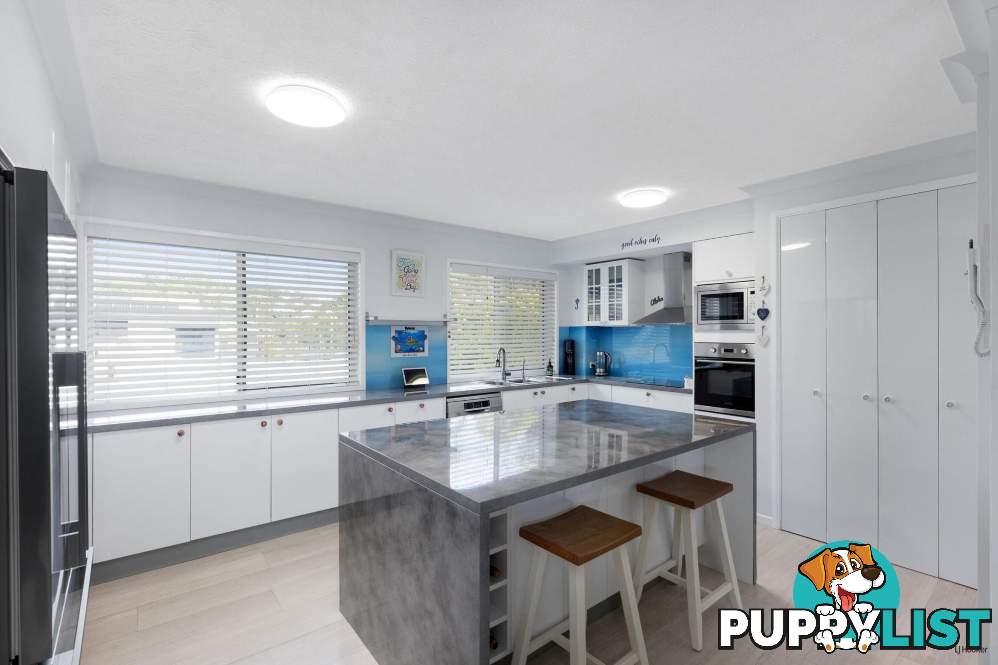 11/54 Dutton Street COOLANGATTA QLD 4225