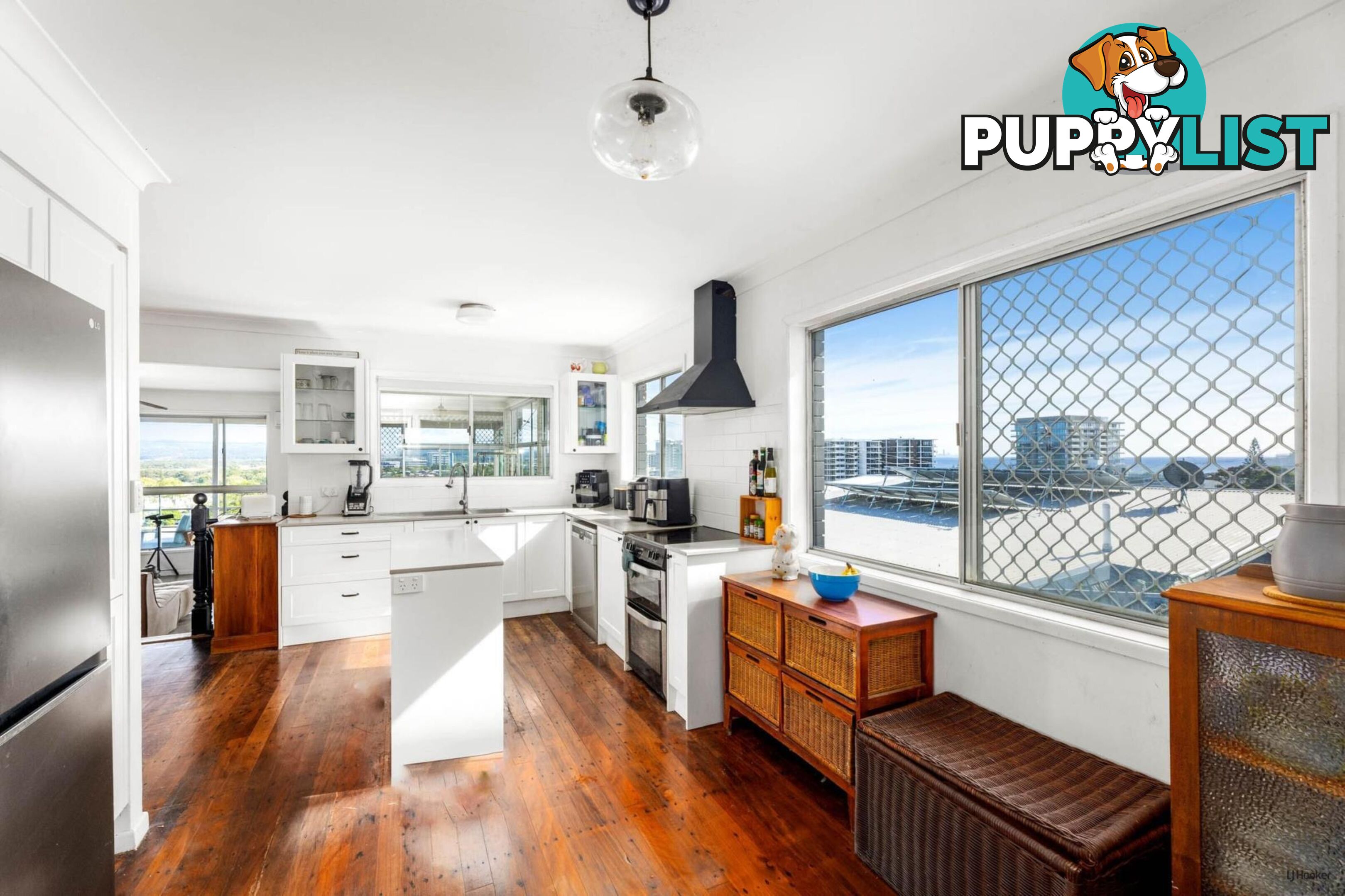 28 Rutledge Street COOLANGATTA QLD 4225