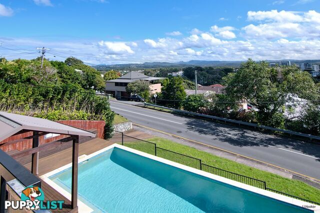 22 & 22a Rutledge Street COOLANGATTA QLD 4225