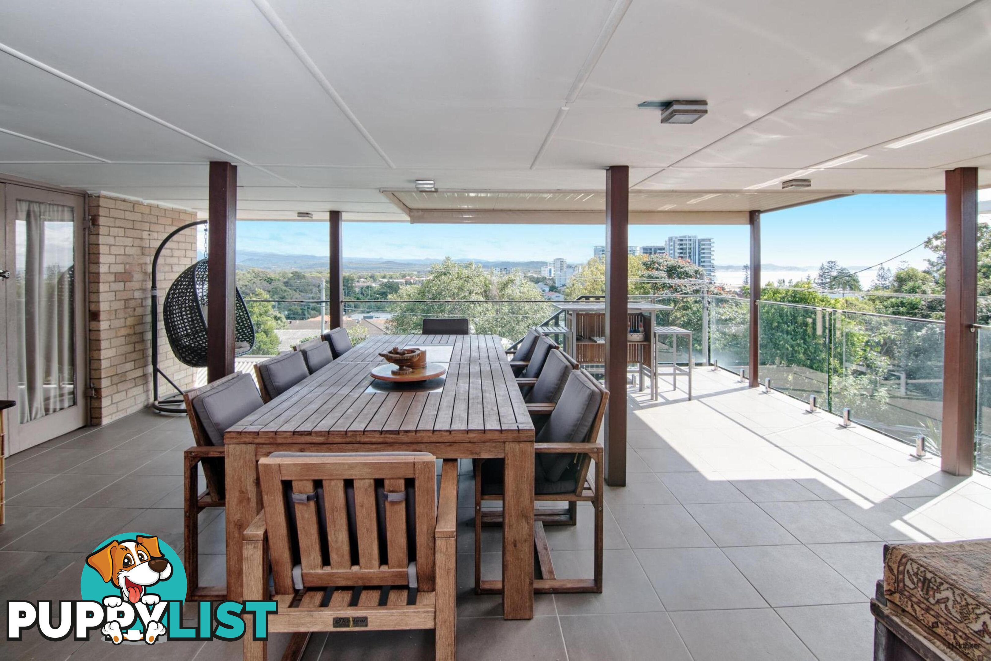 22 & 22a Rutledge Street COOLANGATTA QLD 4225