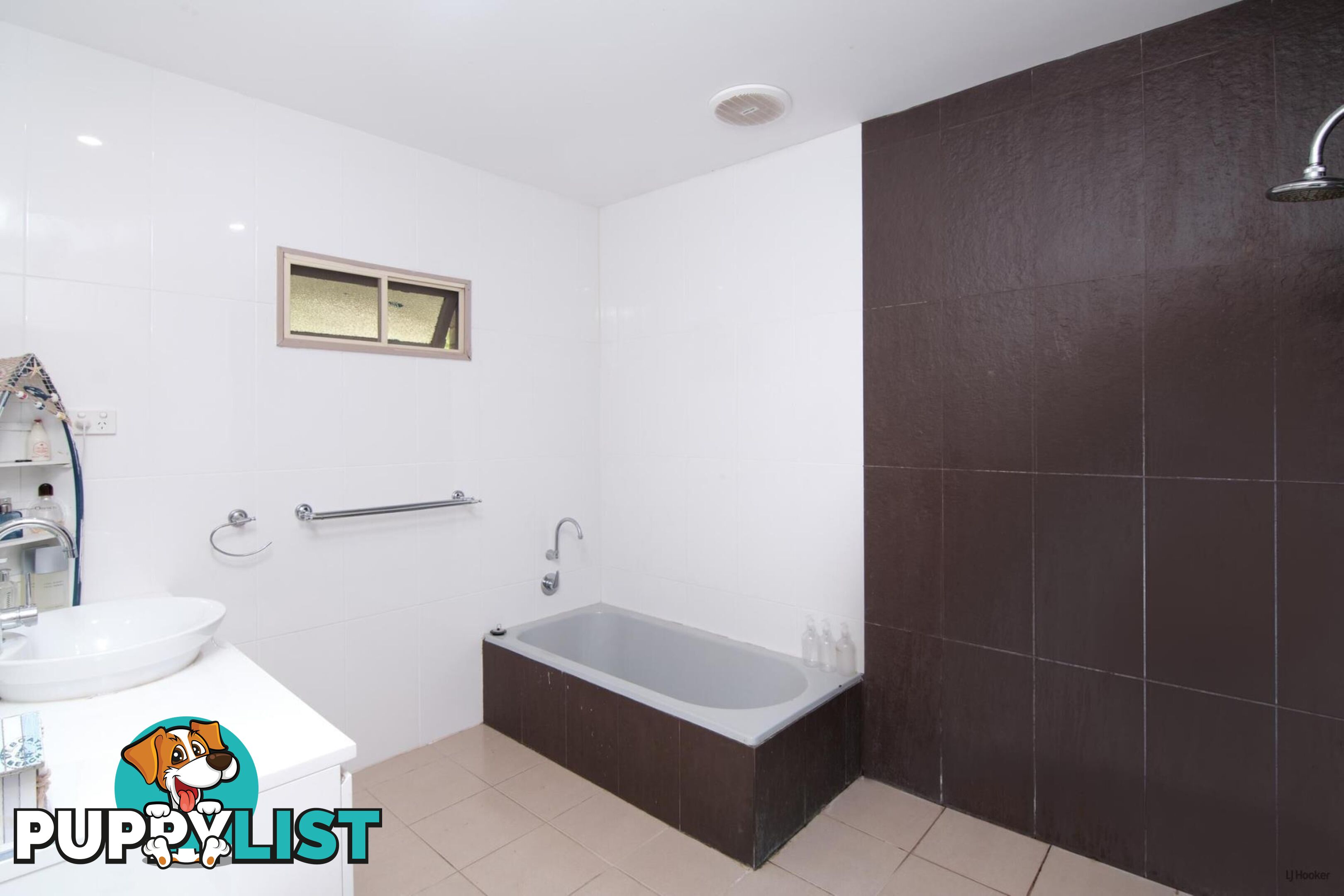 22 & 22a Rutledge Street COOLANGATTA QLD 4225