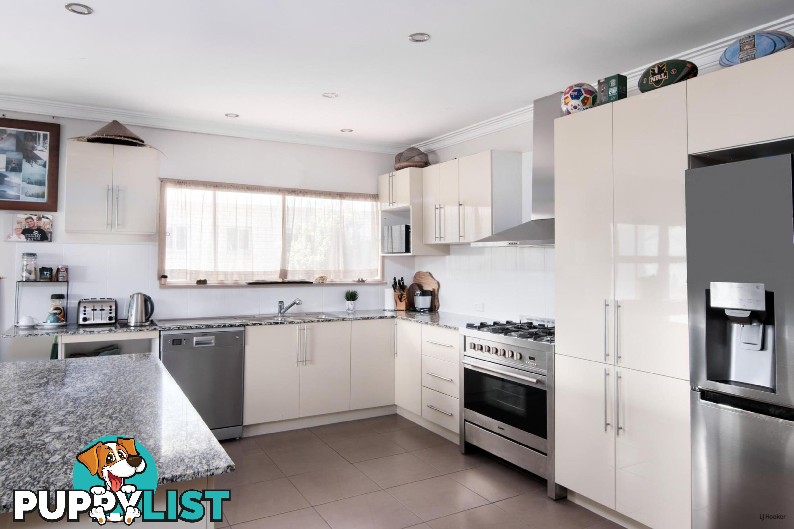 22 & 22a Rutledge Street COOLANGATTA QLD 4225