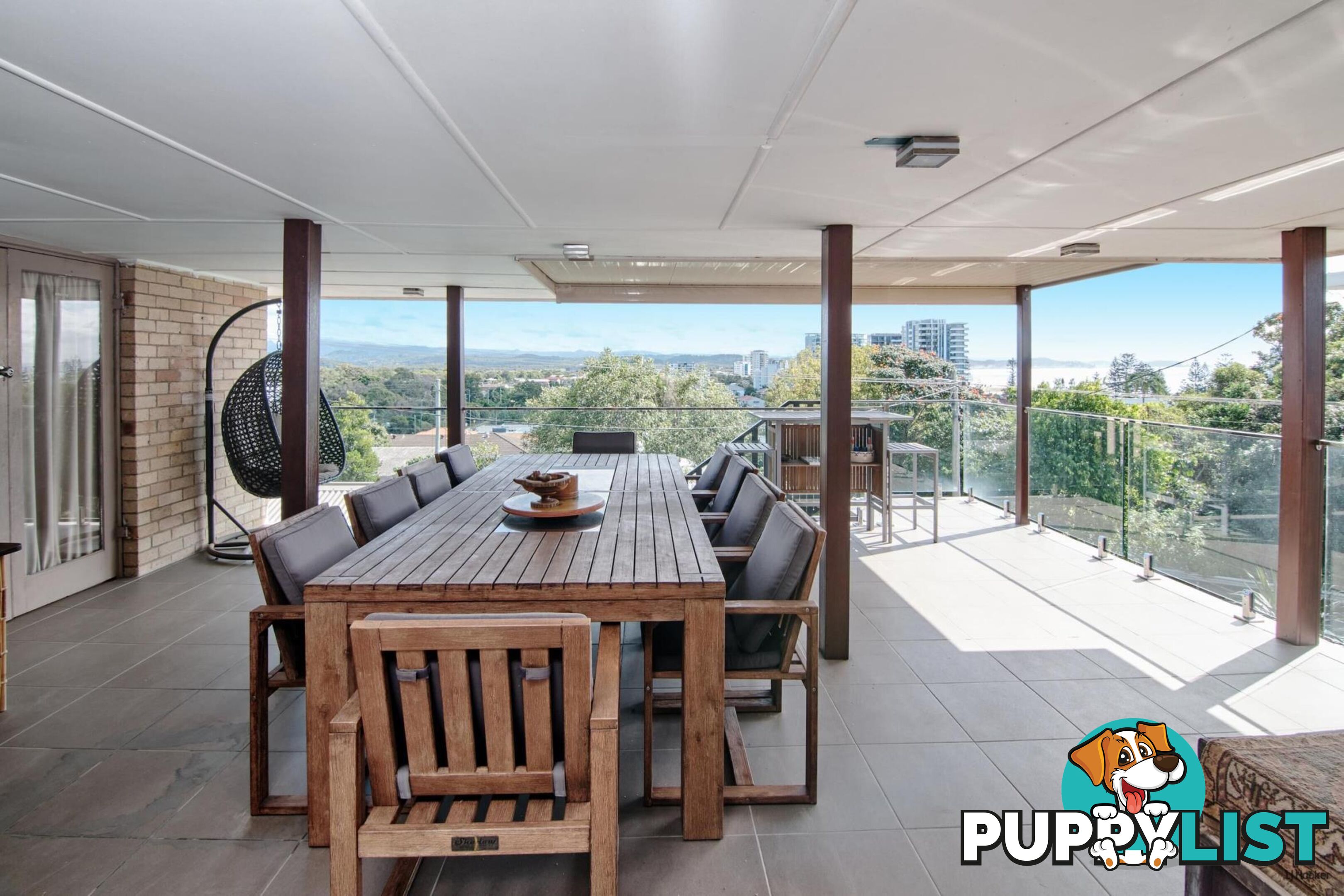 22 & 22a Rutledge Street COOLANGATTA QLD 4225