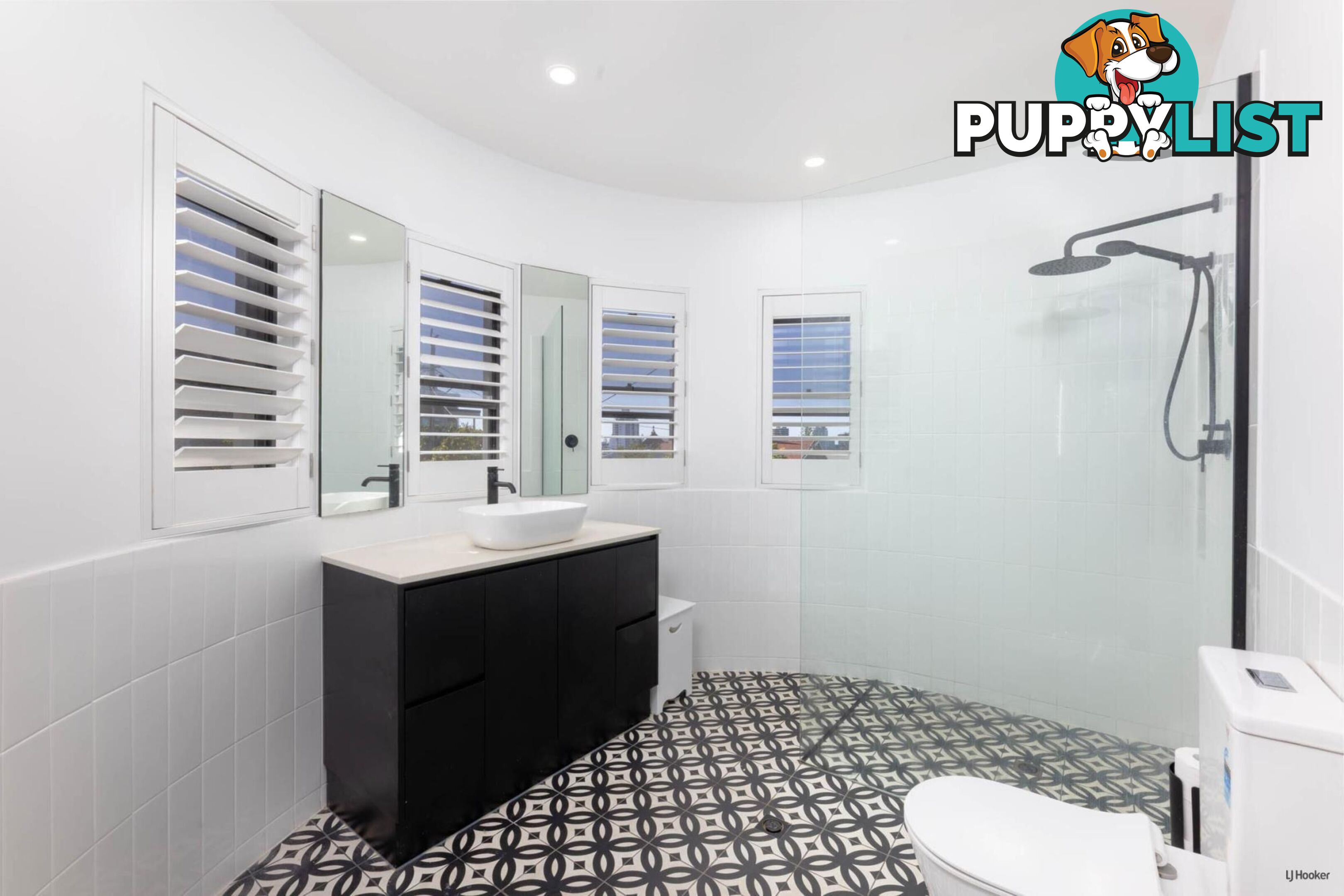 4/38-40 Tweed Street COOLANGATTA QLD 4225