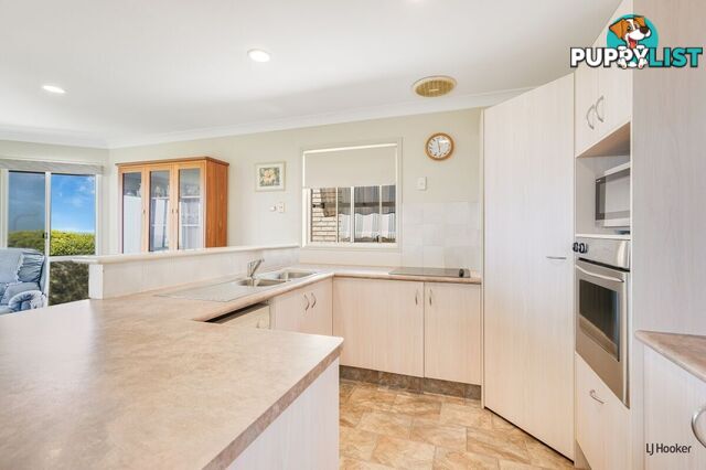 38 Lochlomond Drive BANORA POINT NSW 2486