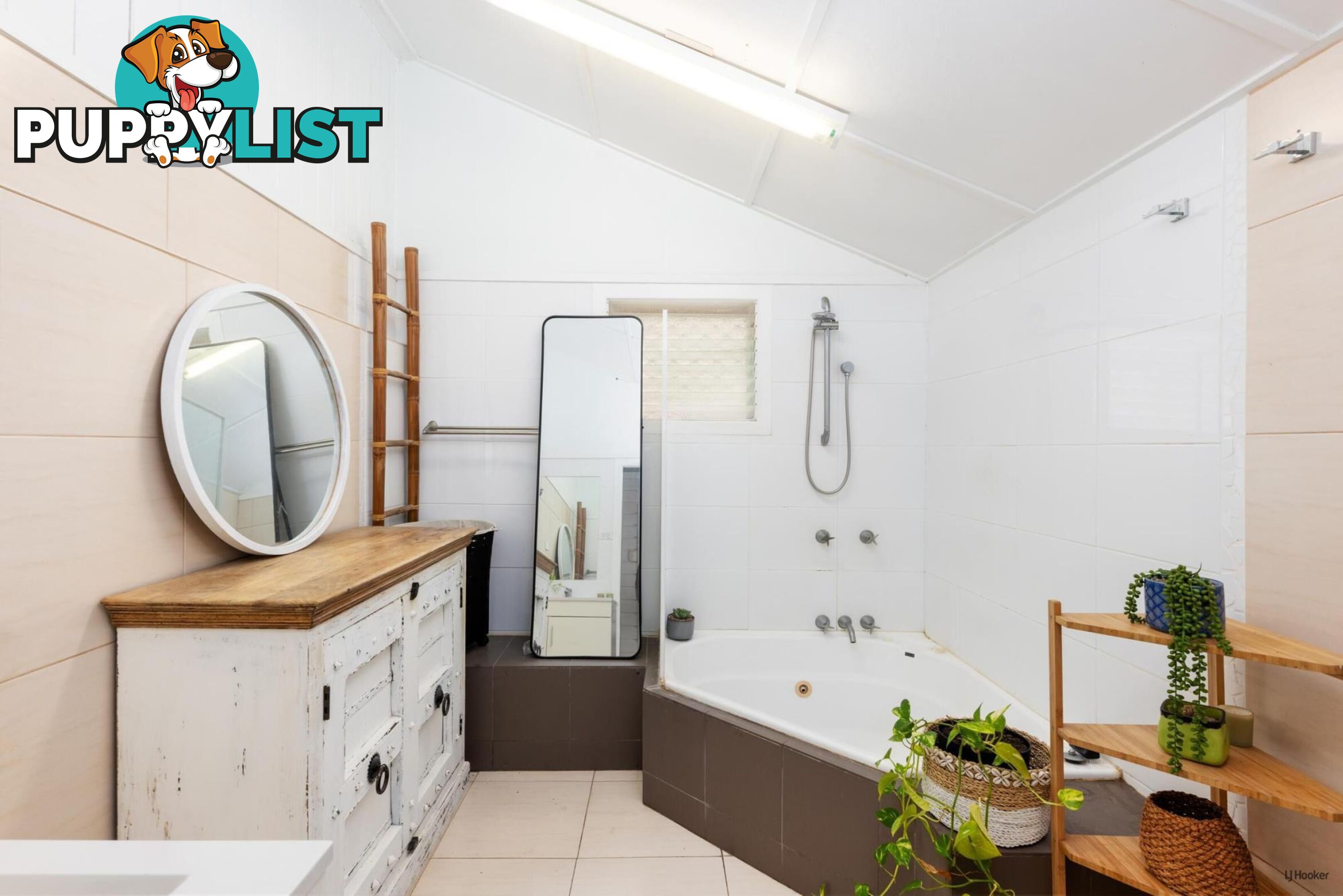 12A Teemangum Street TUGUN QLD 4224