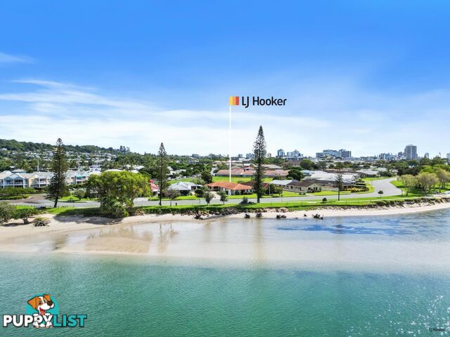 2/60 Keith Compton Drive TWEED HEADS NSW 2485