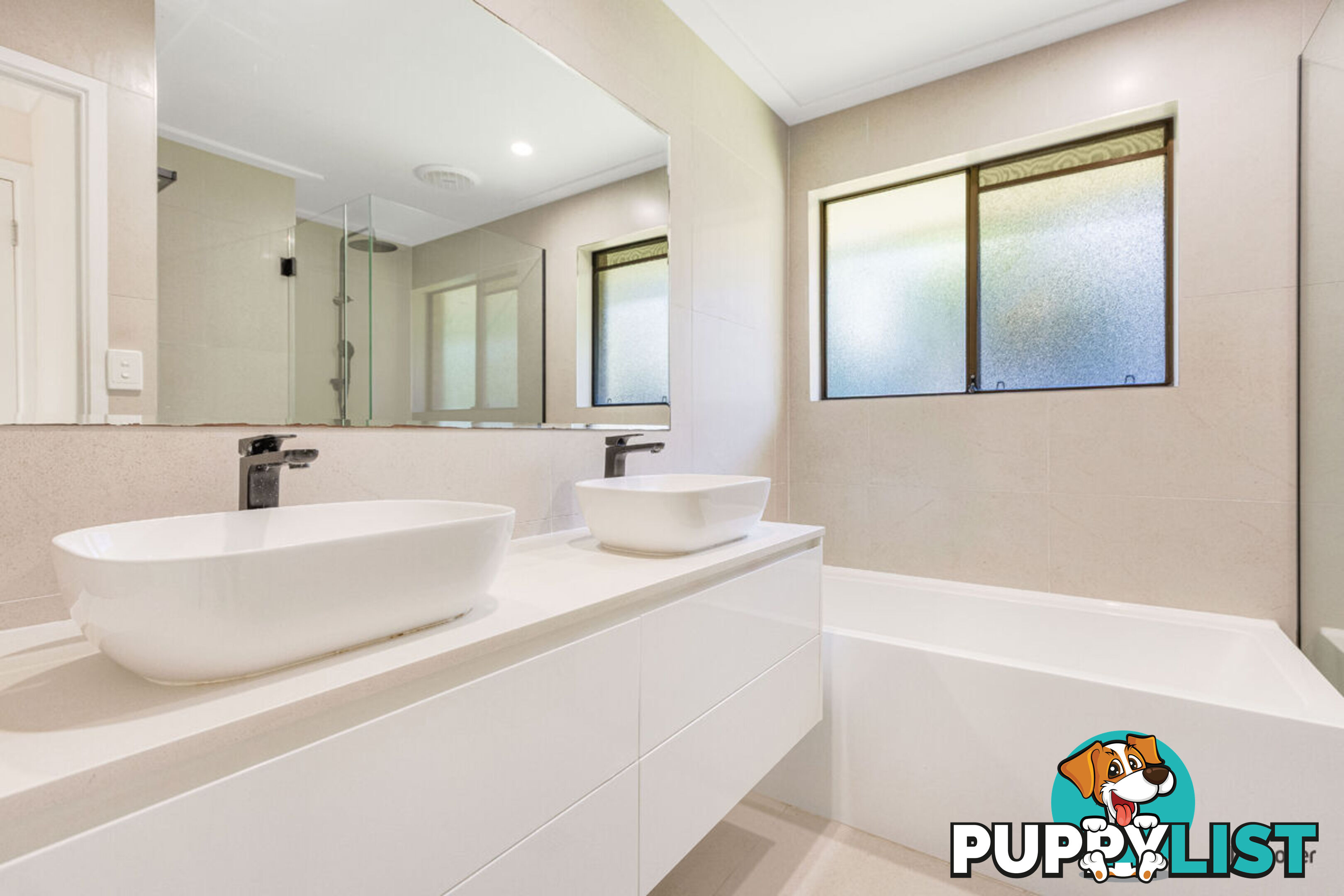 2/28 Cominan Avenue BANORA POINT NSW 2486