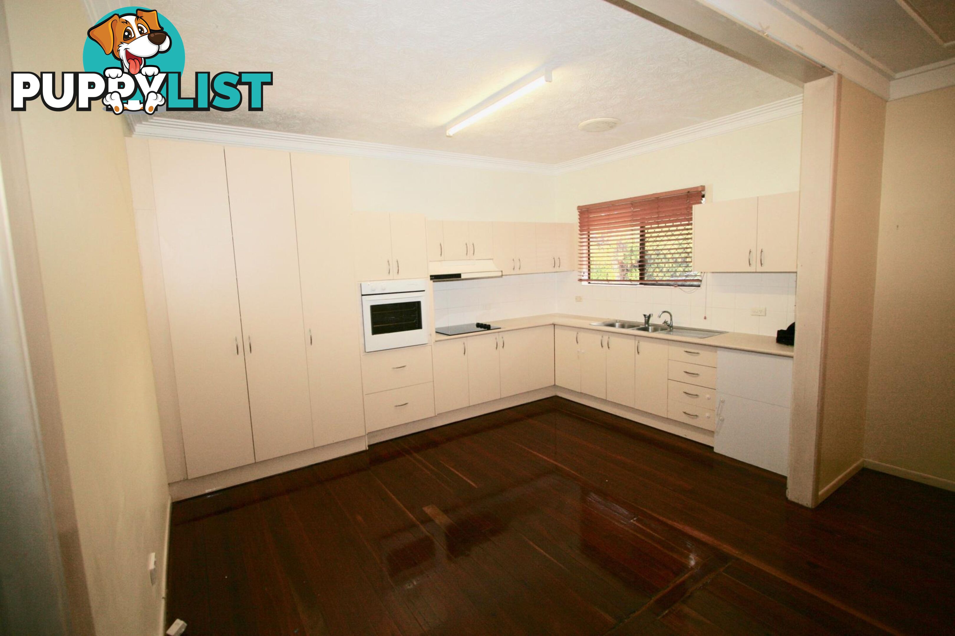 2 Steep Street TWEED HEADS NSW 2485