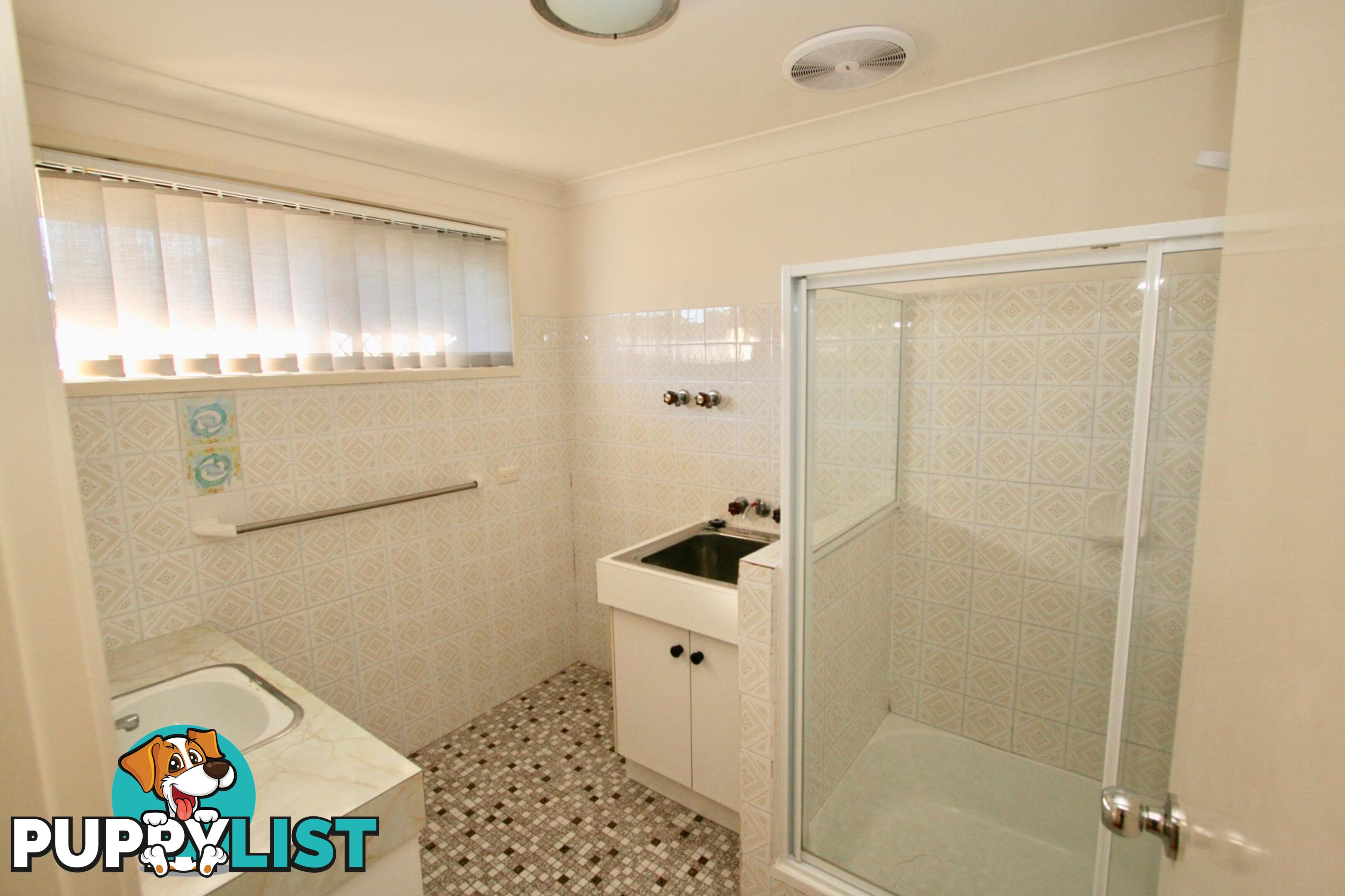 2 Steep Street TWEED HEADS NSW 2485