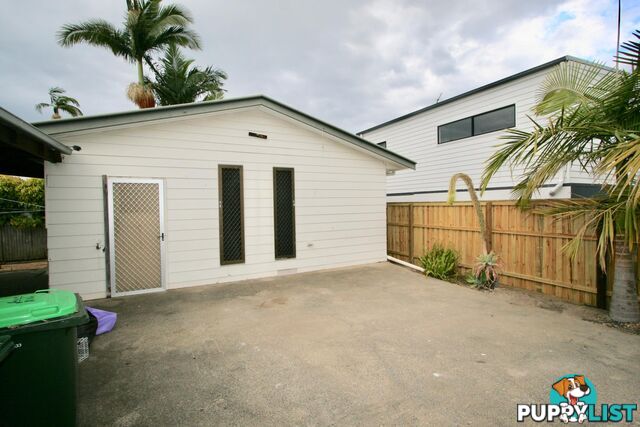 2 Steep Street TWEED HEADS NSW 2485