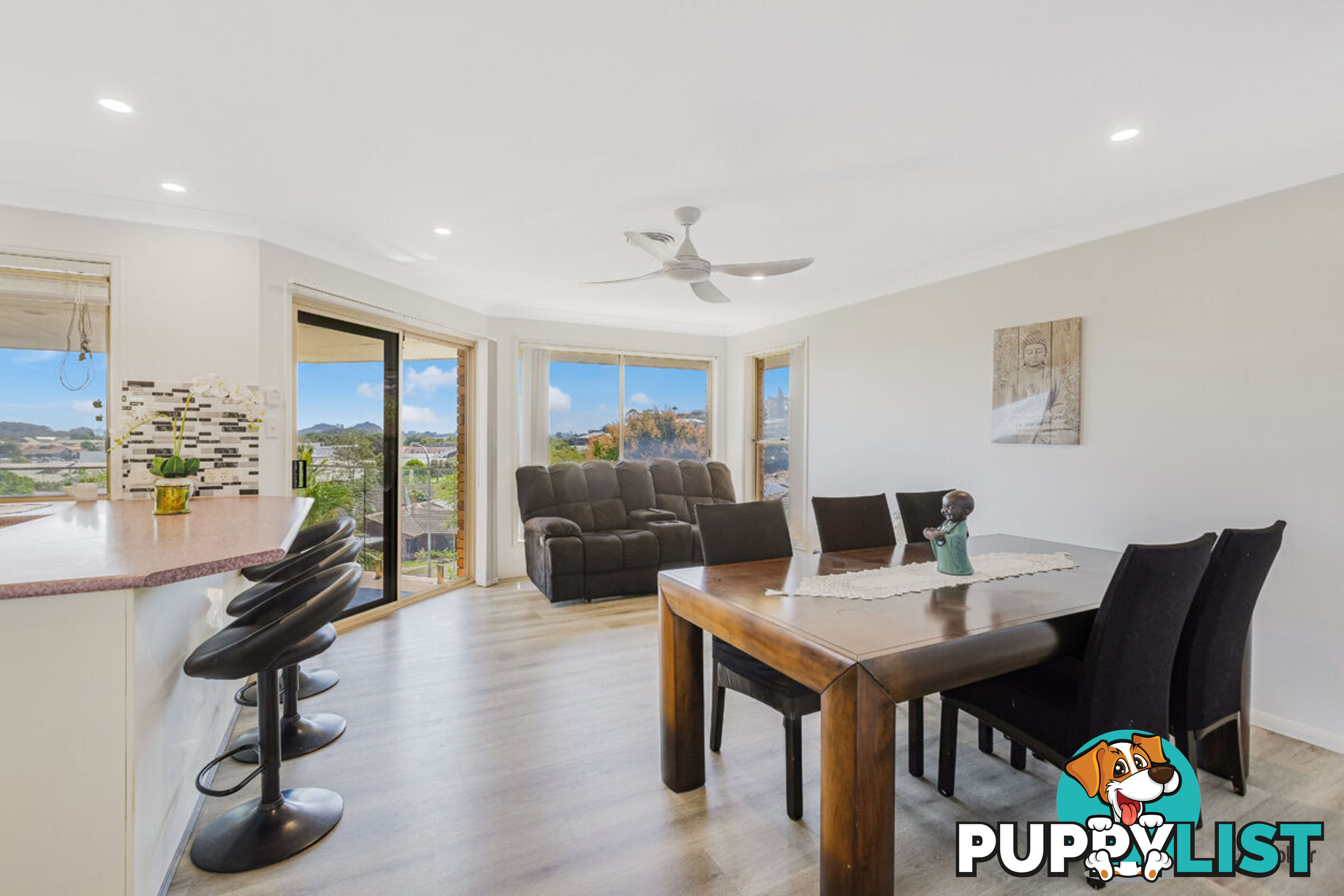 6 Gleneagles Place BANORA POINT NSW 2486