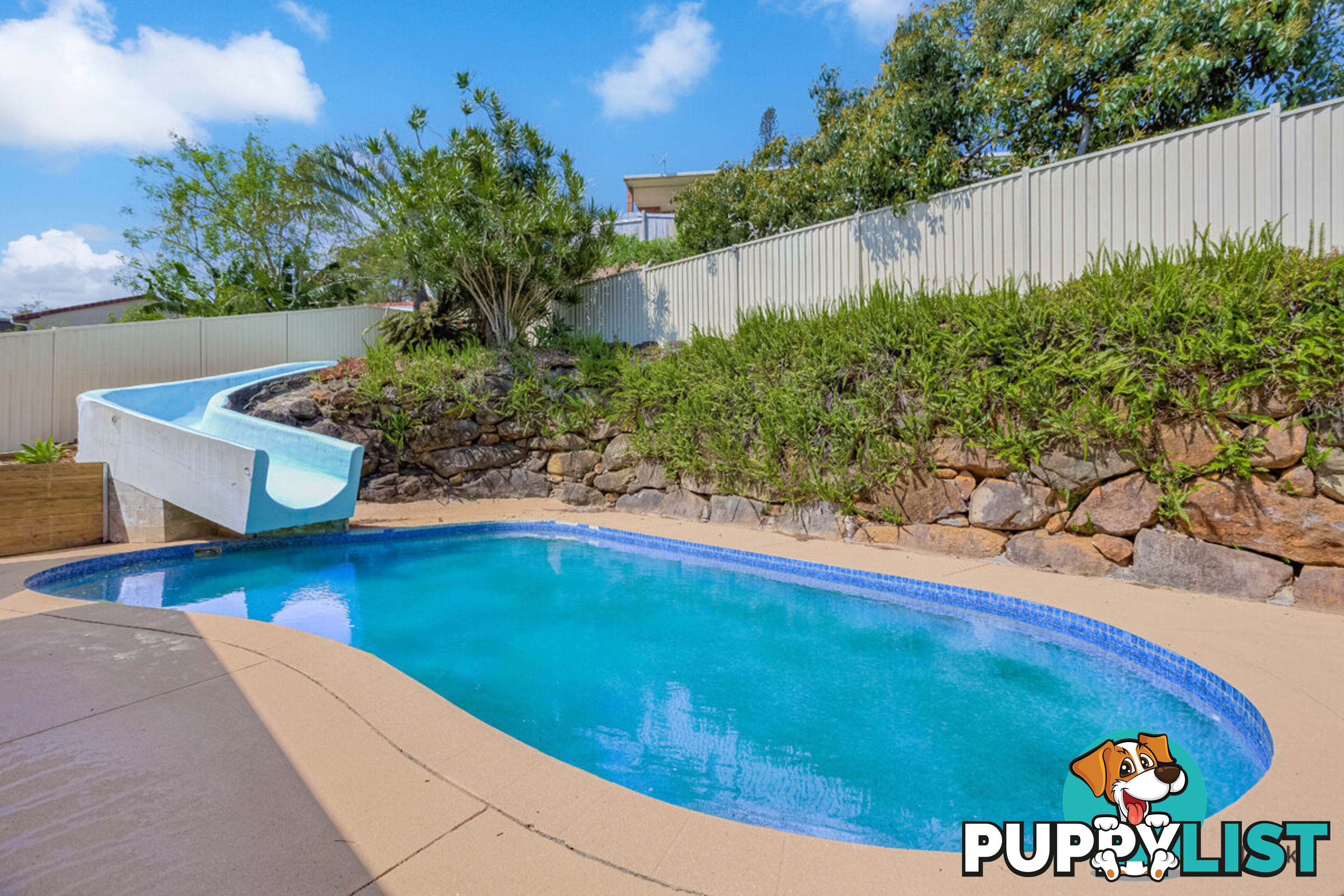 6 Gleneagles Place BANORA POINT NSW 2486