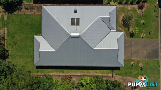 25 Pease St Tully QLD 4854