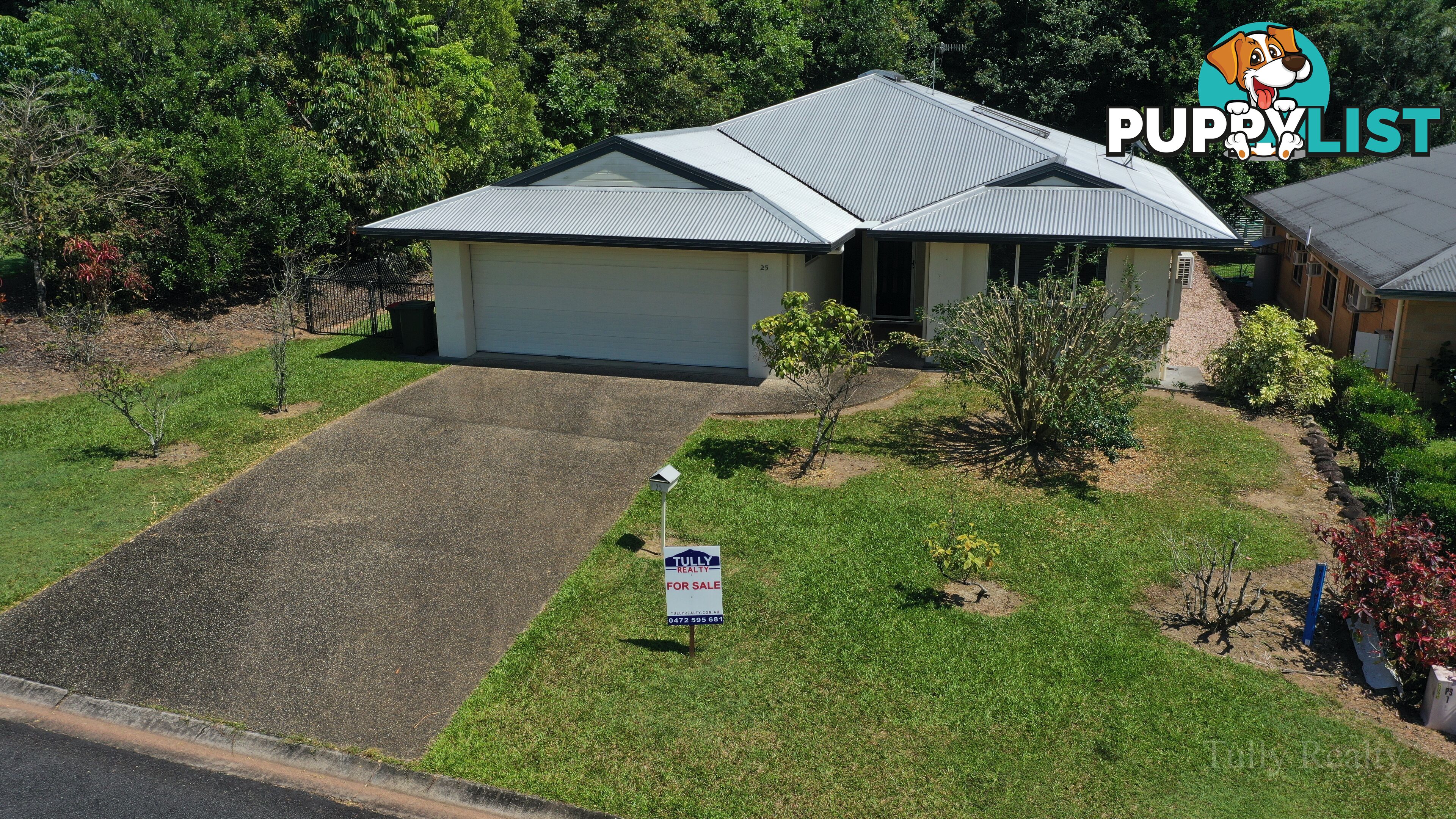 25 Pease St Tully QLD 4854