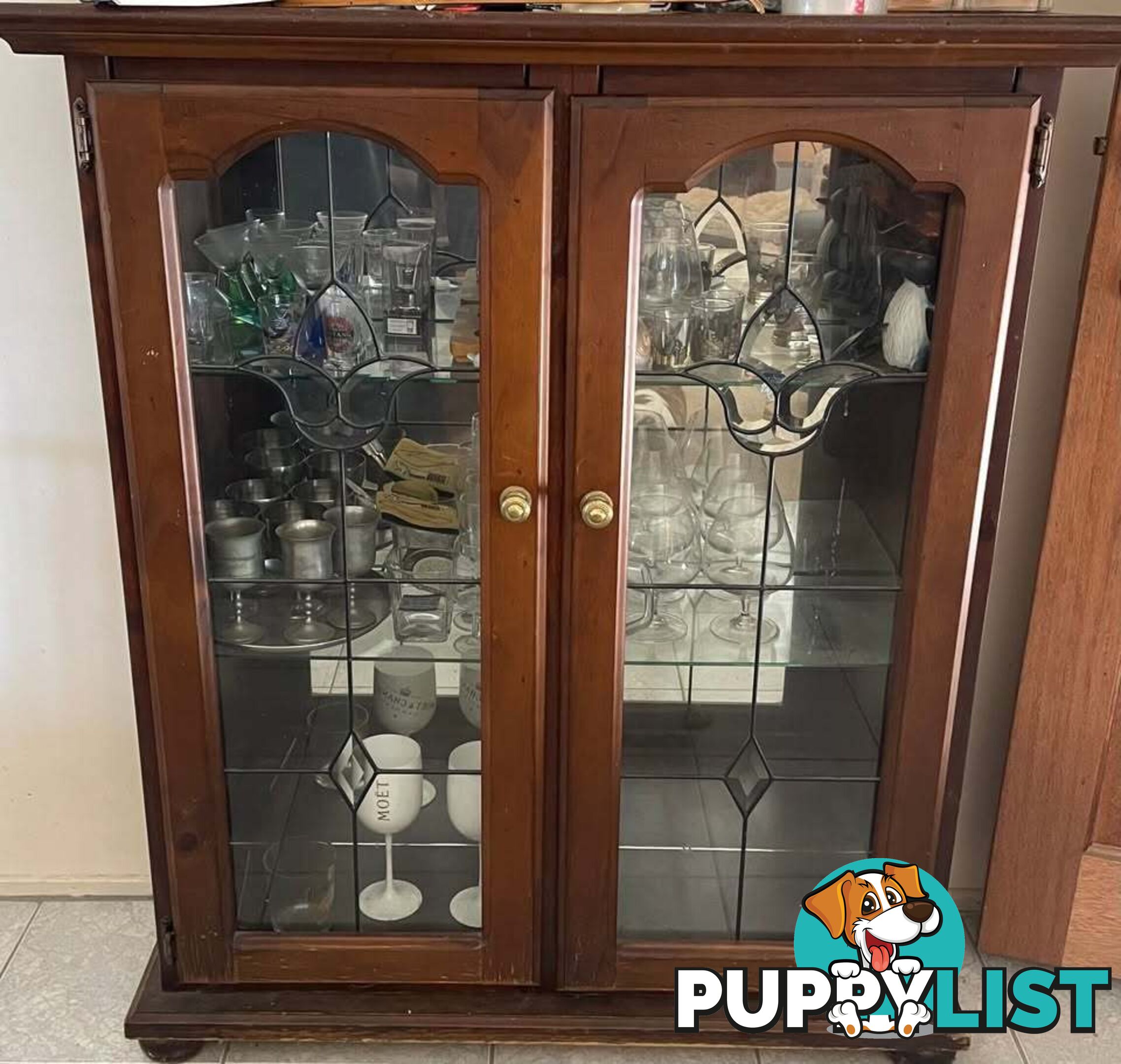 Liquor cabinet / Display Cabinet