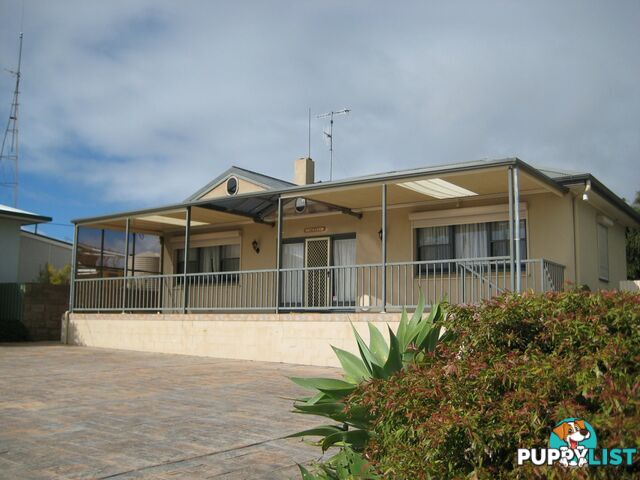 107 Wells Street STREAKY BAY SA 5680