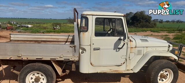 1980 Toyota Landcruiser HJ45 3.6L Diesel 4X4 Ute Manual