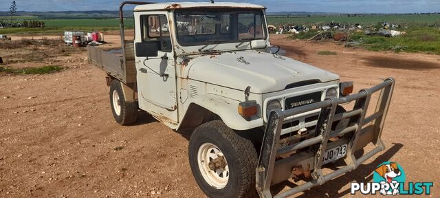 1980 Toyota Landcruiser HJ45 3.6L Diesel 4X4 Ute Manual