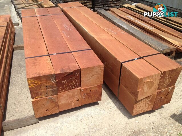 Hardwood Posts 200 x 200