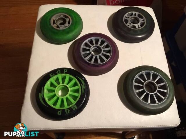 5 X PRO SCOOTER WHEELS IN GOOD CONDITION