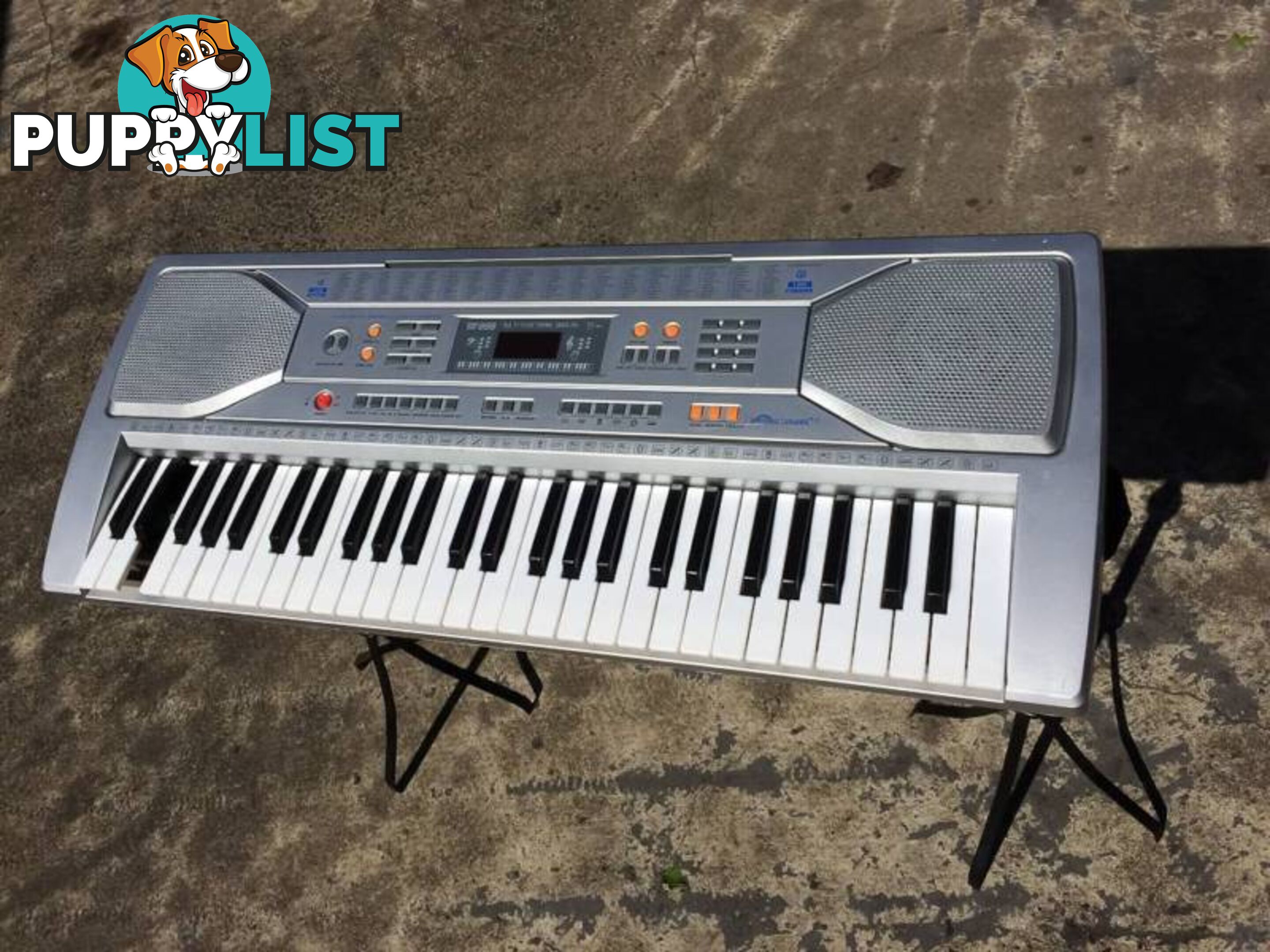 54 - KEY DIGITAL TEACHING ELECTRONIC KEYBOARD ( NO A/C ADAPTOR )