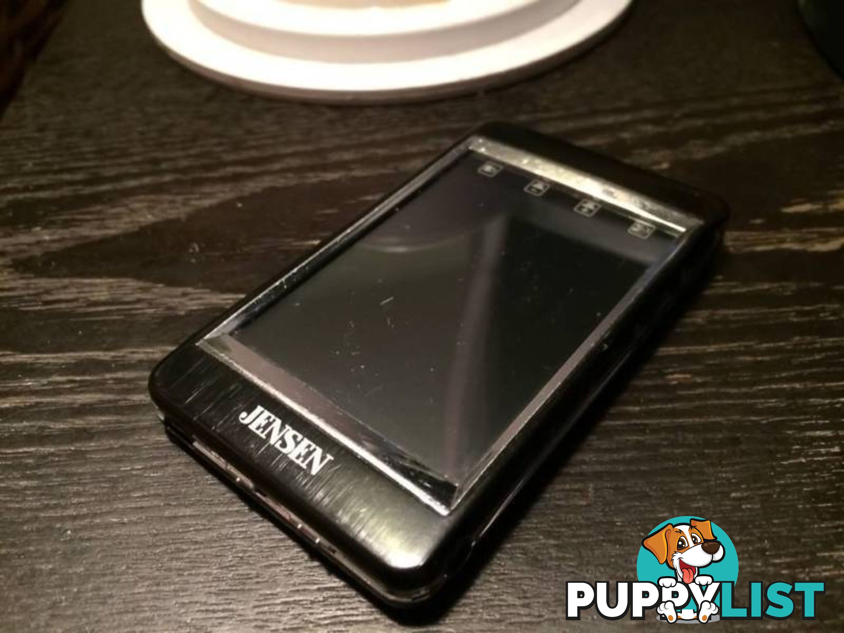 JENSEN 8GB MP3 PLAYER IN WORKING CONDITION