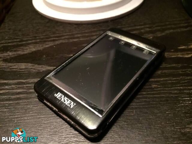 JENSEN 8GB MP3 PLAYER IN WORKING CONDITION