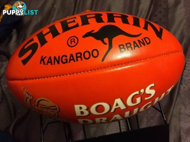 COLLECTABLE SHERRIN BOAGS DRAUGHT FOOTBALL. FULLSIZE FOOTY