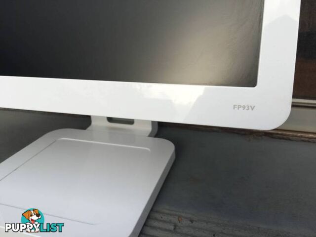 BenQ FP93V - LCD monitor - 19" Series IN WORKING CONDITION