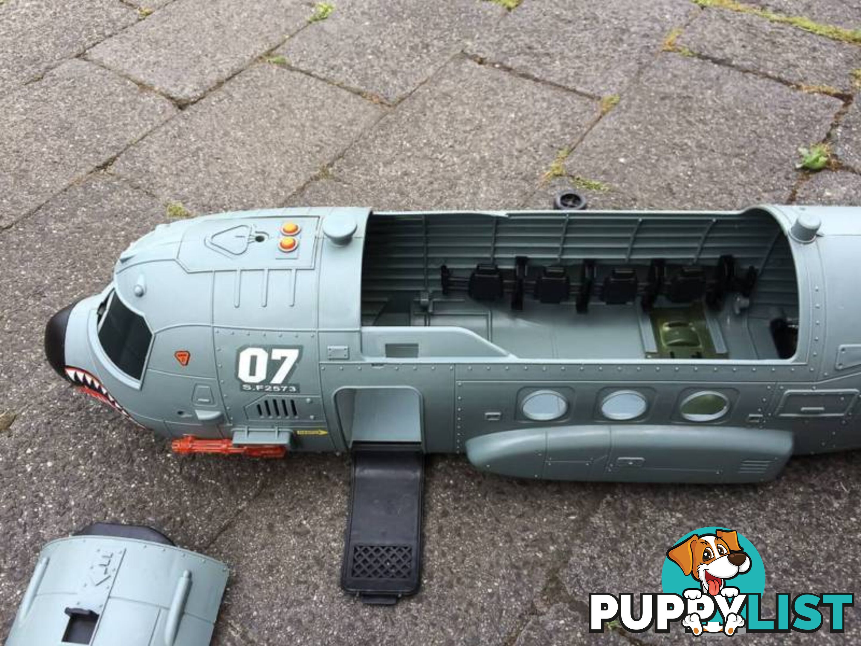 MASSIVE TOY MILITARY PLANE WITH DETACHABLE WINGS