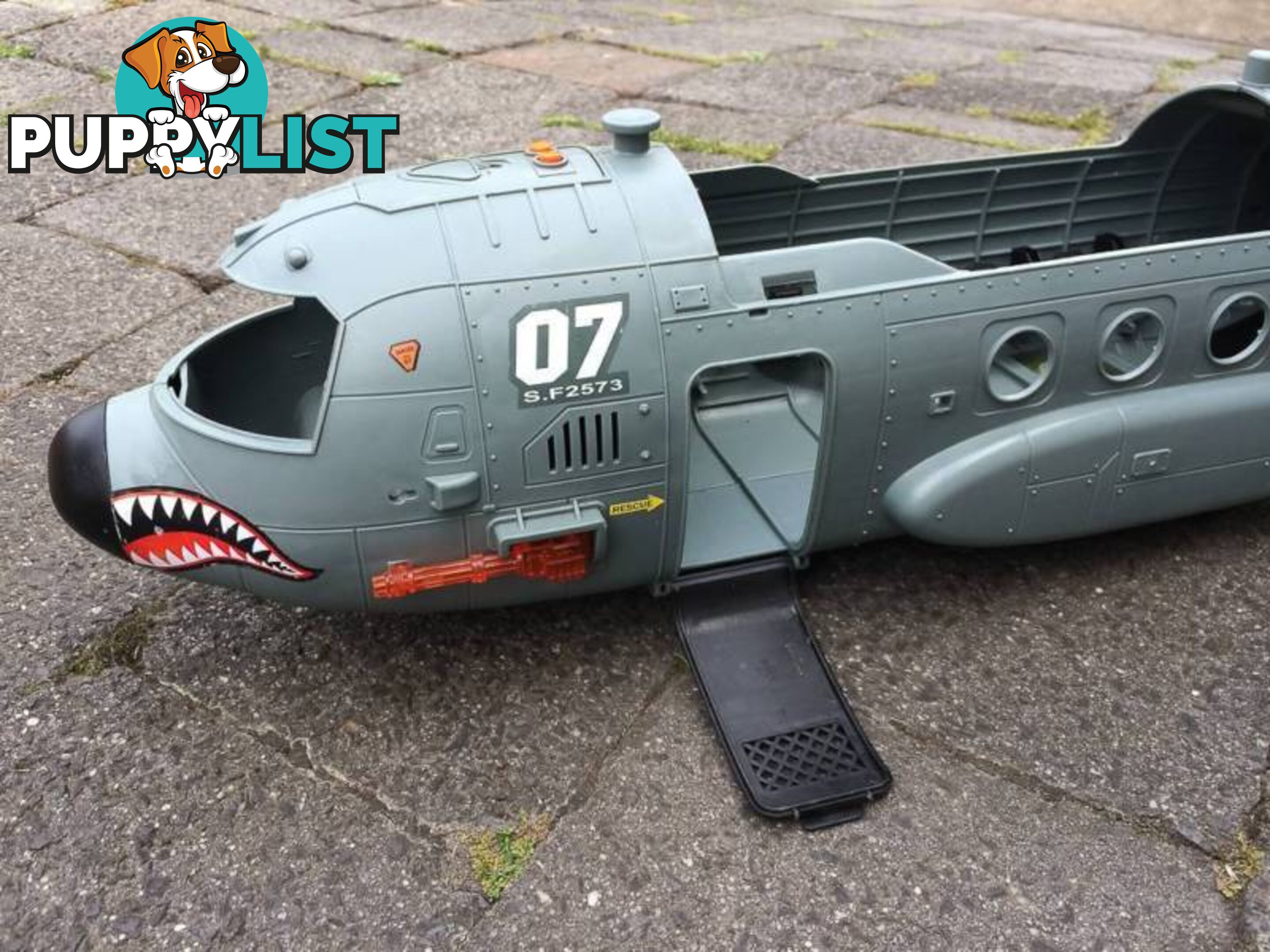 MASSIVE TOY MILITARY PLANE WITH DETACHABLE WINGS