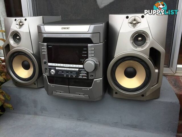 SONY MHC-DX3 MINI HI-FI SYSTEM WITH SONY 100 WATT 3 WAY SPEAKERS