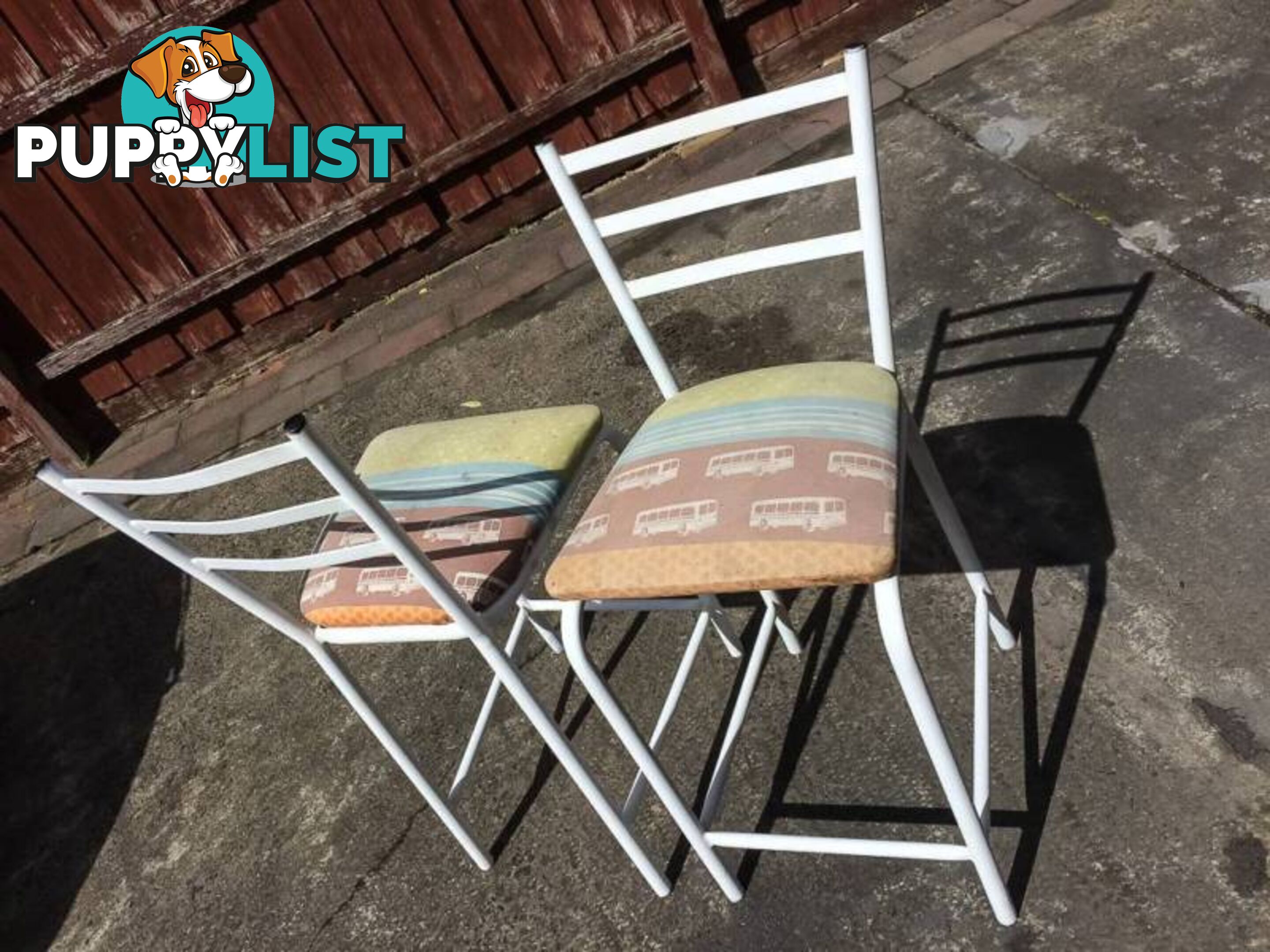 2 X METAL FRAME BAR STOOLS $10 FOR THE PAIR