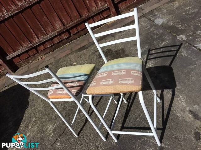 2 X METAL FRAME BAR STOOLS $10 FOR THE PAIR