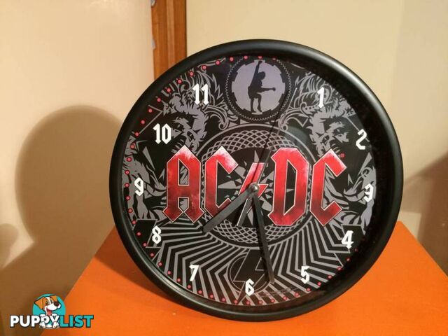 AC/DC COLLECTABLE WALL CLOCK